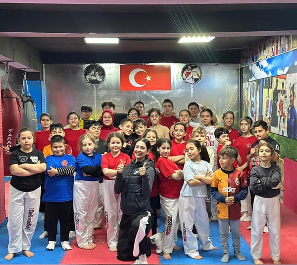 Ayaz Spor Kulübü - 4. Fotoğraf Ayaz Spor Kulübü - 4. Fotoğraf