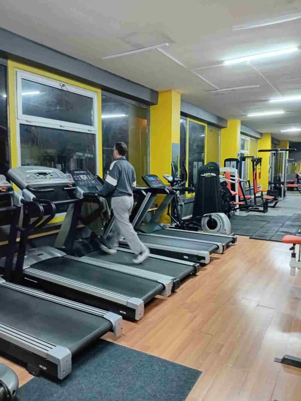 CSR Sports Center - Personal Training - 3. Fotoğraf CSR Sports Center - Personal Training - 3. Fotoğraf