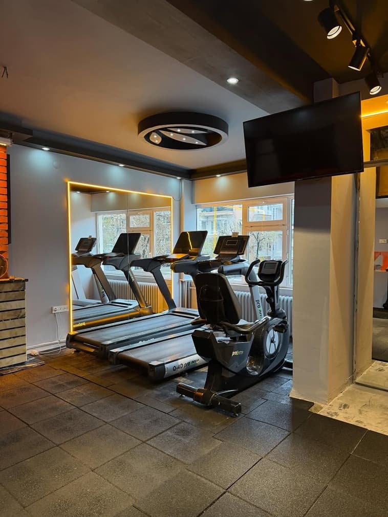 Over Gym - A.Ayrancı Crossfit - 2. Fotoğraf