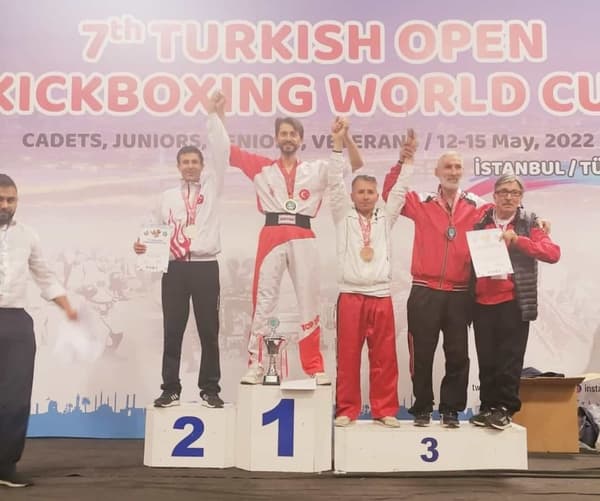 Şenol Kaysi Spor Akademisi - 43. Fotoğraf Şenol Kaysi Spor Akademisi - 43. Fotoğraf