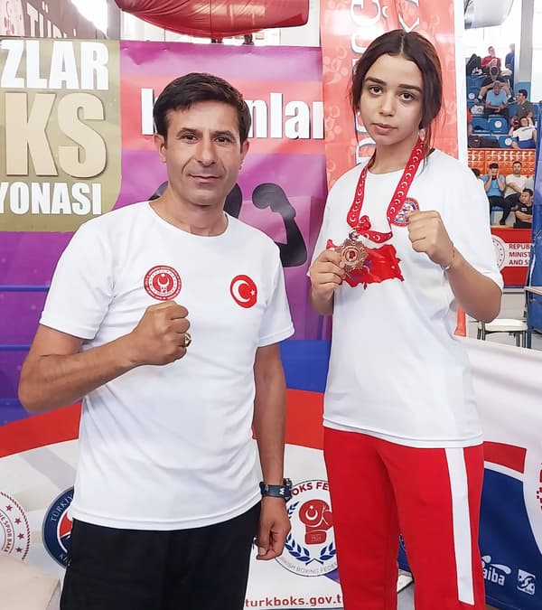 Şenol Kaysi Spor Akademisi - 33. Fotoğraf Şenol Kaysi Spor Akademisi - 33. Fotoğraf