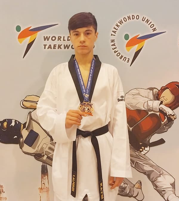 Şenol Kaysi Spor Akademisi - 18. Fotoğraf Şenol Kaysi Spor Akademisi - 18. Fotoğraf