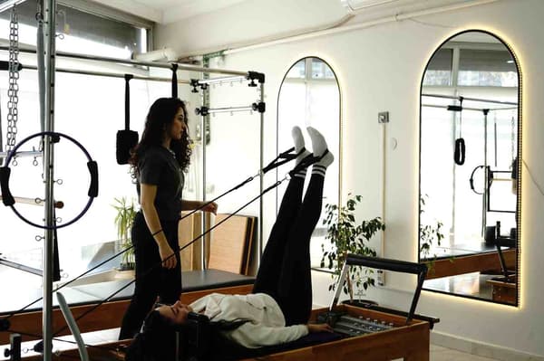 Yıldız Fizyoterapi Pilates - 7. Fotoğraf Yıldız Fizyoterapi Pilates - 7. Fotoğraf