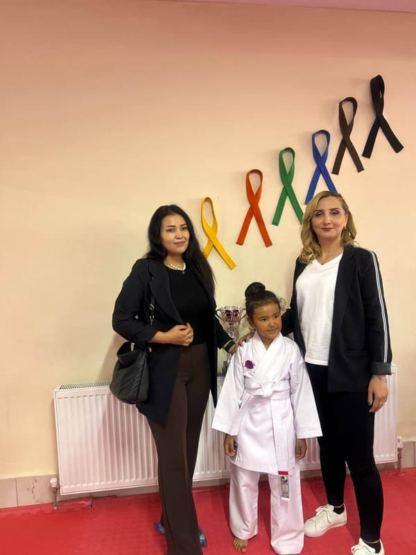 Güneş Karate Do Spor Kulübü - 33. Fotoğraf Güneş Karate Do Spor Kulübü - 33. Fotoğraf