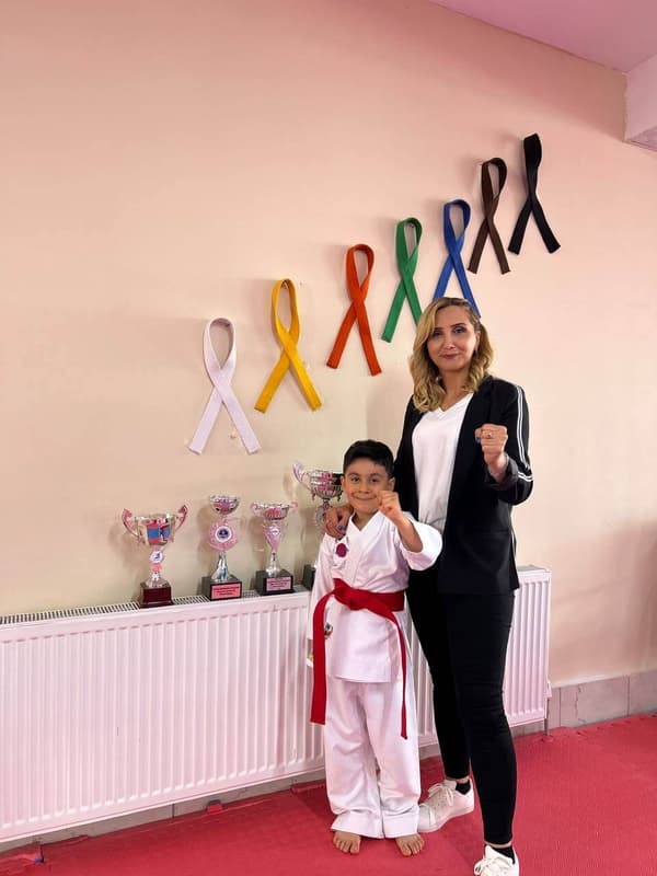Güneş Karate Do Spor Kulübü - 27. Fotoğraf Güneş Karate Do Spor Kulübü - 27. Fotoğraf