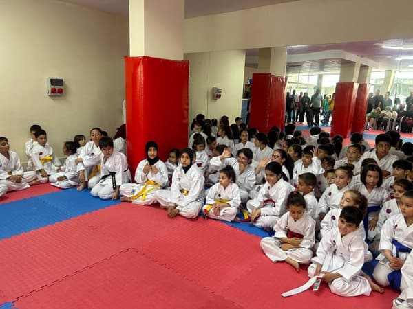 Güneş Karate Do Spor Kulübü - 29. Fotoğraf Güneş Karate Do Spor Kulübü - 29. Fotoğraf