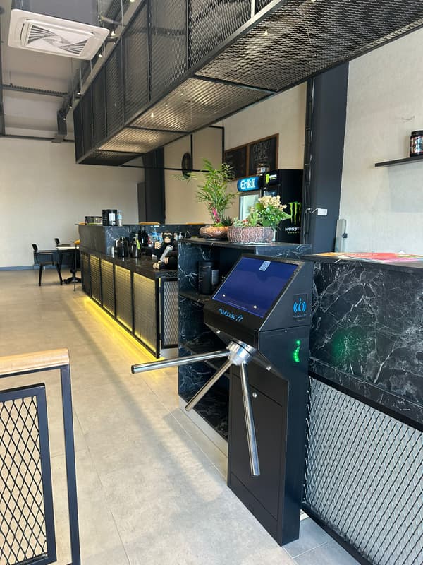 Bee Gym - 6. Fotoğraf Bee Gym - 6. Fotoğraf