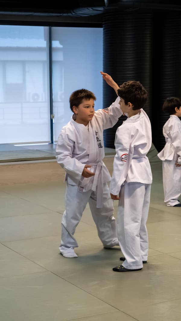 Non Stop Sports Center - 12. Fotoğraf Non Stop Sports Center - 12. Fotoğraf