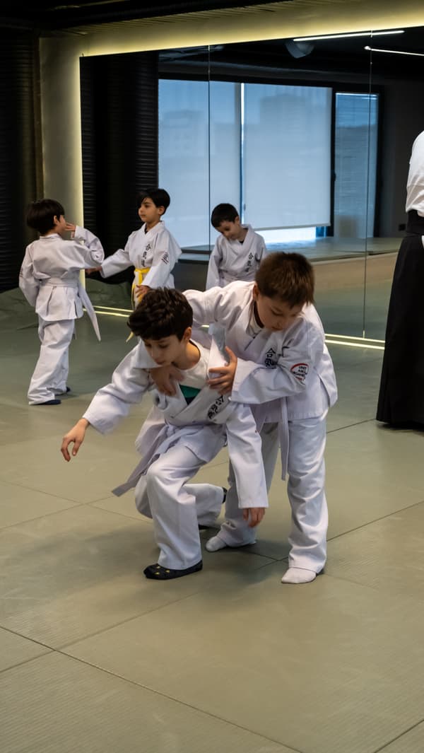 Non Stop Sports Center - 11. Fotoğraf Non Stop Sports Center - 11. Fotoğraf