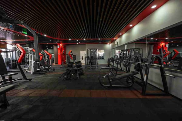Neolife Gym - Yeni Batı - 9. Fotoğraf Neolife Gym - Yeni Batı - 9. Fotoğraf