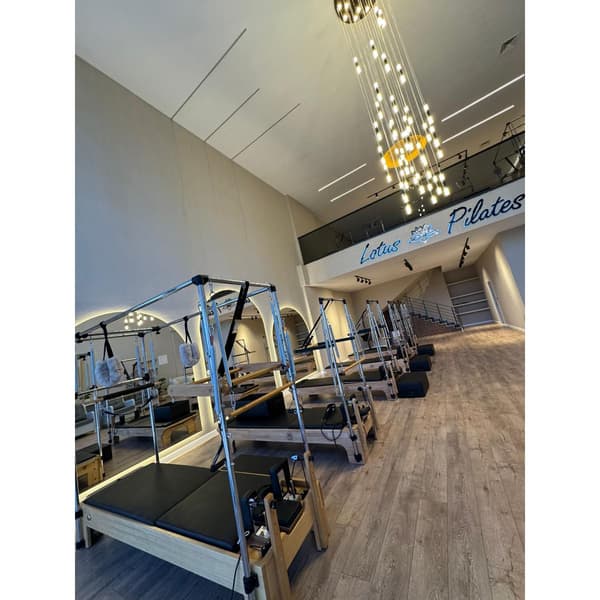 Lotus Pilates - 4. Fotoğraf Lotus Pilates - 4. Fotoğraf