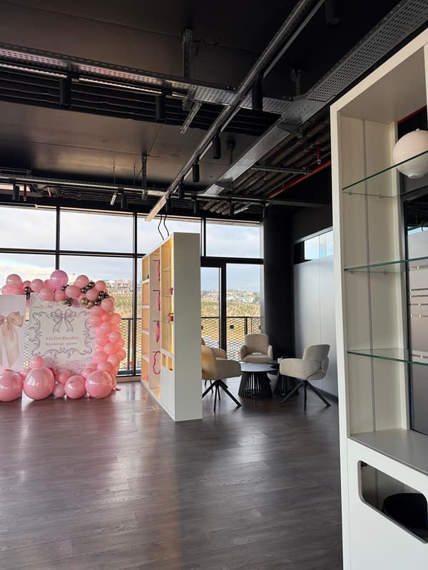 Fzt. Ece Karakoç - 15. Fotoğraf Fzt. Ece Karakoç - 15. Fotoğraf