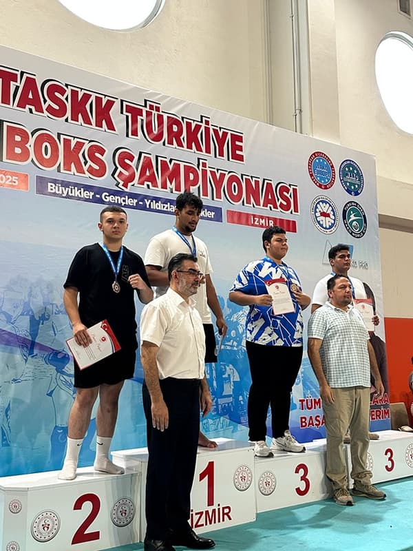 Serin Fight Academy - 9. Fotoğraf Serin Fight Academy - 9. Fotoğraf